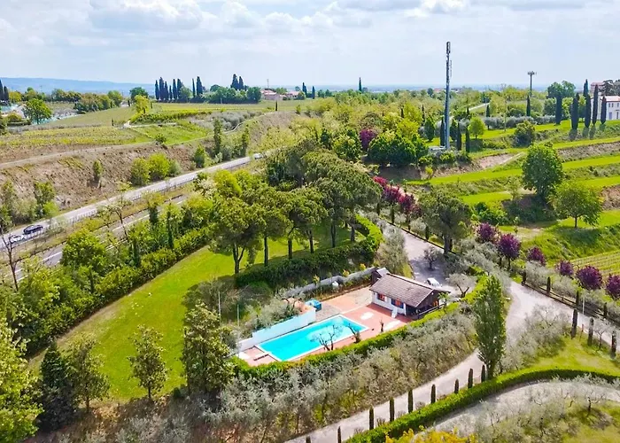 Apartmán & Country Holidays *