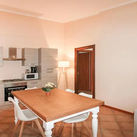 Apartment & Country Holidays