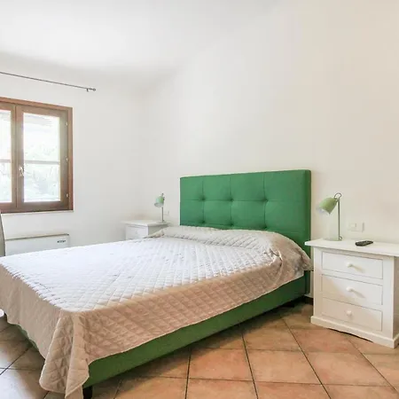 & Country Holidays *