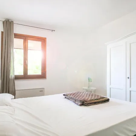 & Country Holidays * בוסולנגו