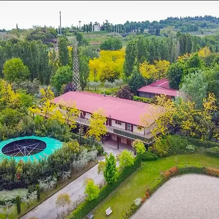 & Country Holidays דירה