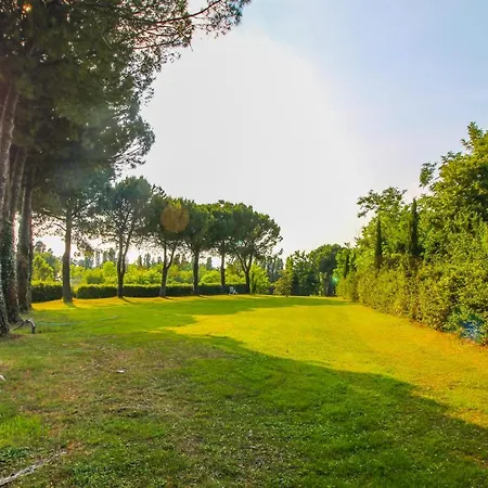 & Country Holidays דירה בוסולנגו